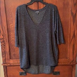 Express v-neck London tee NWOT Size Large